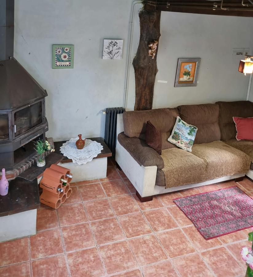 Holiday home Casona Junto Al Narcea *