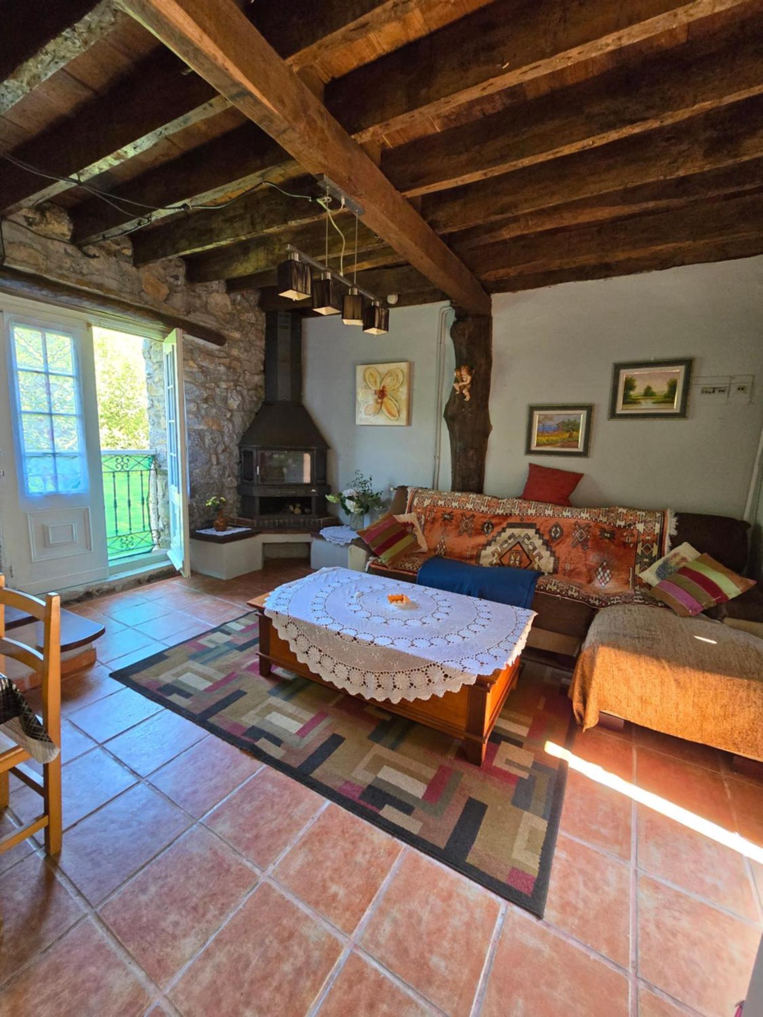Casona Junto Al Narcea Holiday home